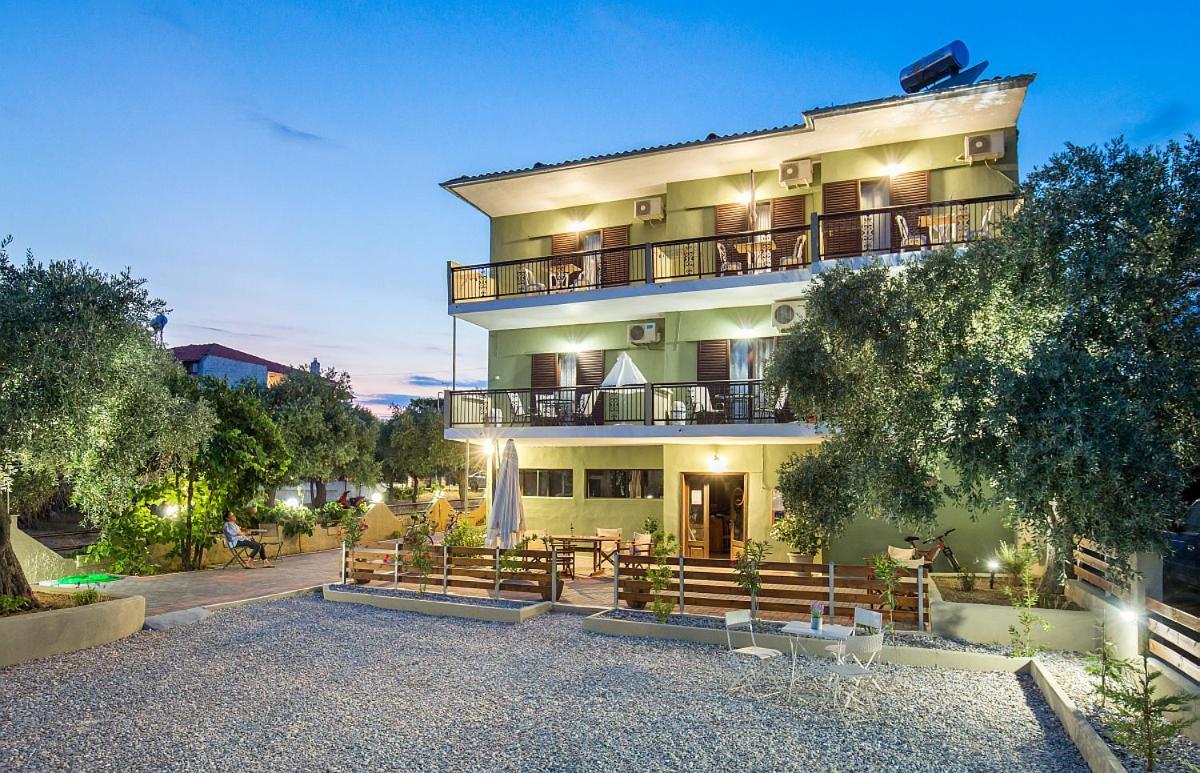 Studios Evis Потос Экстерьер фото