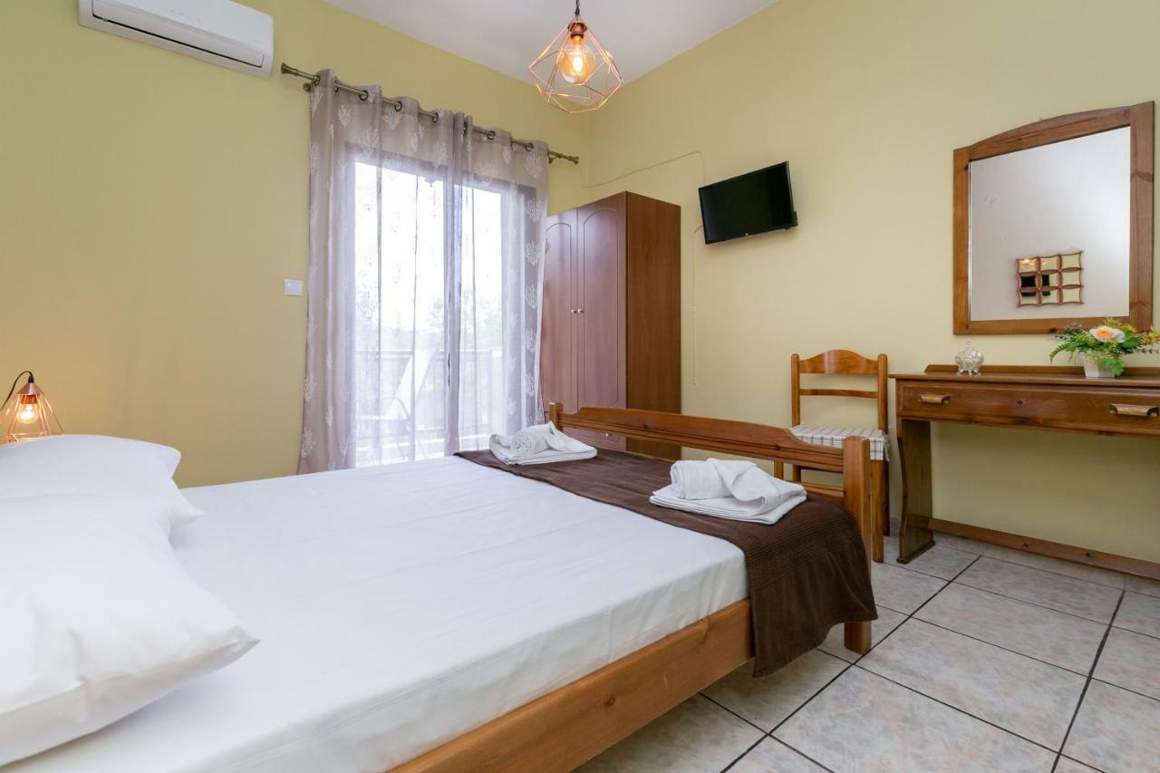 Studios Evis Потос Экстерьер фото