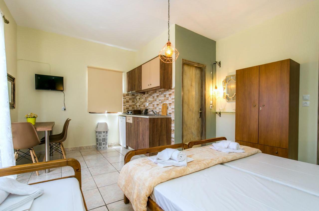 Studios Evis Потос Экстерьер фото